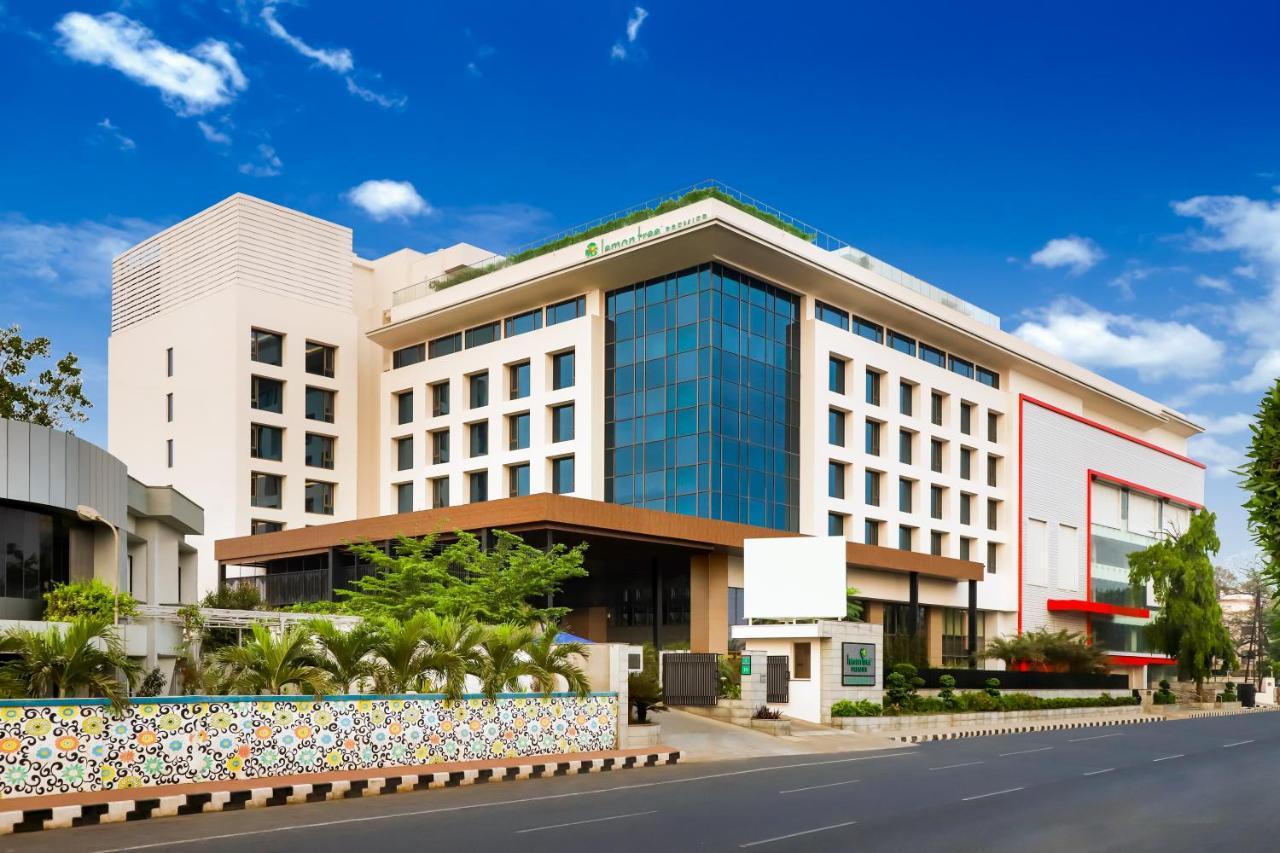 Lemon Tree Premier, Vijayawada Hotel Exterior photo